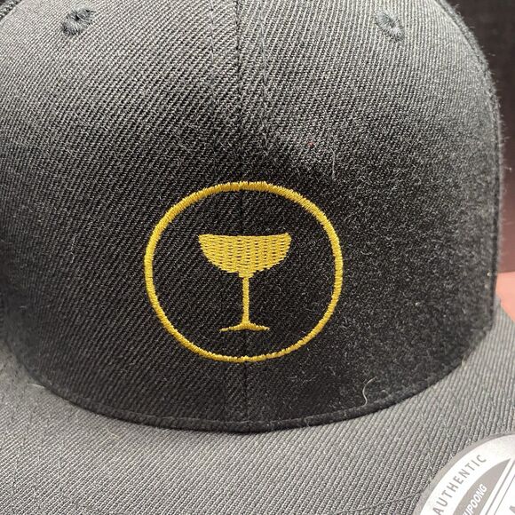 Yupoong Snapback The Classics Black Cocktail Adjustable Baseball Cap Hat OSFM - Picture 5 of 12
